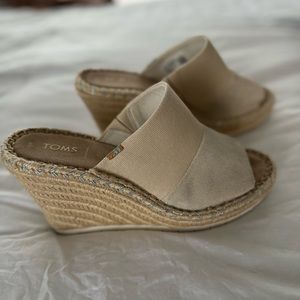 Toms Monica Suede Platform Wedges